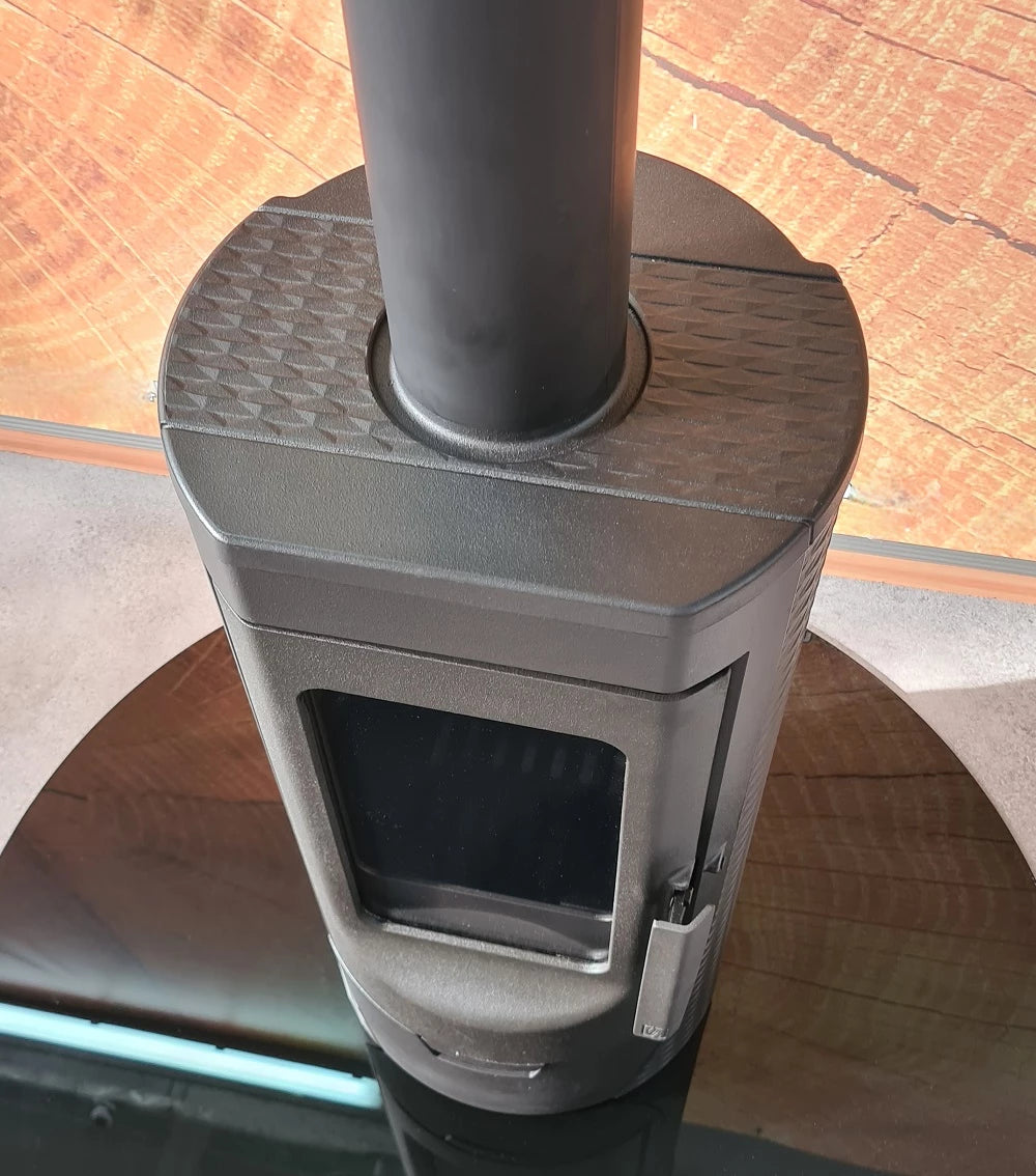 Plamen Tara dizájner öntöttvas kandalló – szobalevegőtől független